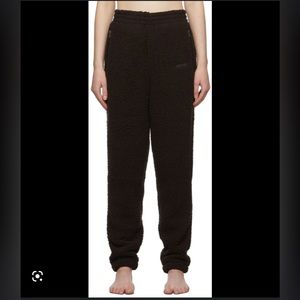 Brand new skims espresso teddy joggers